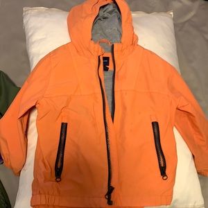 Baby gap rain jacket size 3